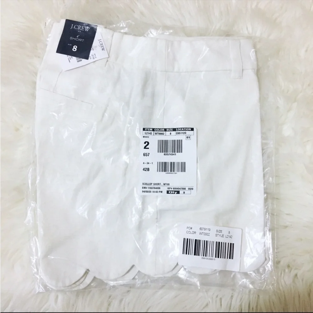 J. Crew White Linen shorts with Scalloped Hem